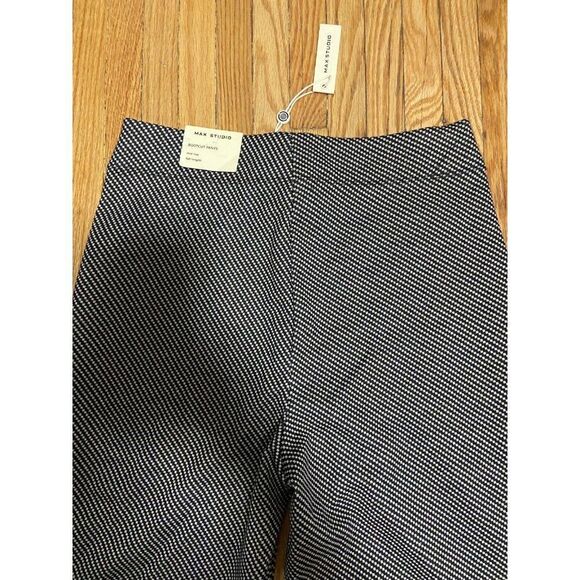 Max Studio Women's Bootcut Pants Mid Rise Full Length Color Size S - Picture 10 of 11